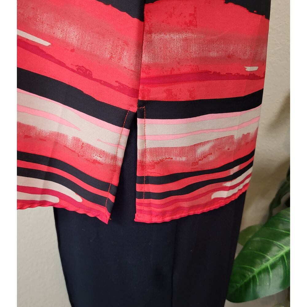 ELEMENTZ Plus Size Dressy Button Up Top | Red and Black | Size 2X or Size 18/20 - Picture 7 of 10